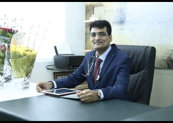 Aayushi-childrens-clinic-Child-specialist-pediatrician-Mumbai-Maharashtra-2