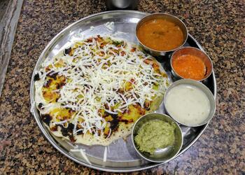 Aramana-family-restaurant-Family-restaurants-Vadodara-Gujarat-3