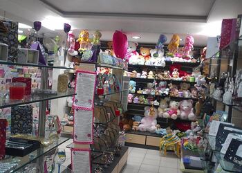 Archies-gallery-Gift-shops-Gandhinagar-Gujarat-2