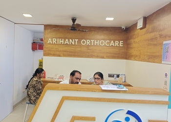 Arihant-orthocare-Orthopedic-surgeons-Satellite-ahmedabad-Gujarat-1