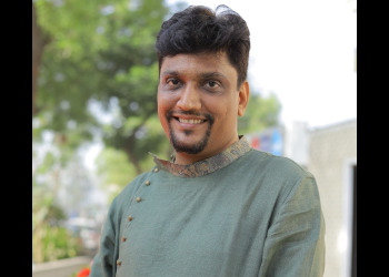 Astrologer-ashish-somani-Vastu-consultant-Sarkhej-ahmedabad-Gujarat-2