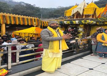Astrologer-rajswami-ji-Online-astrologer-Mumbai-Maharashtra