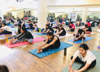 Aumyogashala-Yoga-classes-Sector-43-gurugram-Haryana-2