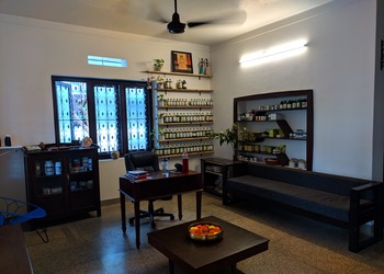 Ayumanthra-ayurveda-Yoga-classes-Feroke-kozhikode-Kerala-2