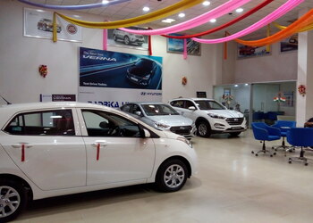 Badrika-hyundai-Car-dealer-Satna-Madhya-pradesh-2