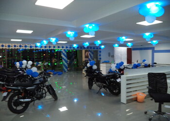 Balamuruga-motors-Motorcycle-dealers-Madurai-Tamil-nadu-2