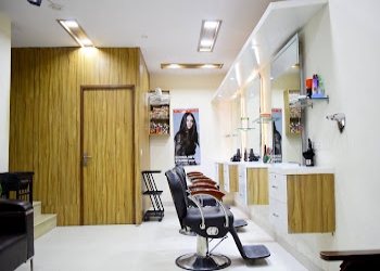 Beyond-looks-Beauty-parlour-Sector-15-noida-Uttar-pradesh-2