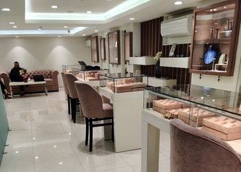 Bluestone-jewellery-Jewellery-shops-Botanical-garden-noida-Uttar-pradesh-2