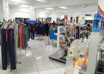 Breeze-sports-Sports-shops-Kochi-Kerala-3