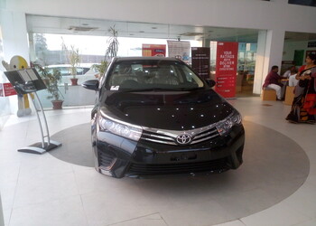 Budha-toyota-Car-dealer-Patna-Bihar-3