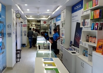 C-d-gallery-Mobile-stores-Varanasi-Uttar-pradesh-2