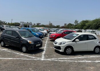 Cars24-hub-Used-car-dealers-Katargam-surat-Gujarat-2