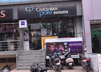 Chashma-point-exclusive-Opticals-Bhelupur-varanasi-Uttar-pradesh-1