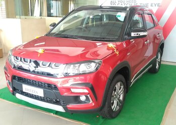 Chavan-motors-Car-dealer-Akkalkot-solapur-Maharashtra-2