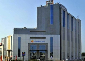 Comfort-inn-tulip-heights-4-star-hotels-Bathinda-Punjab-1