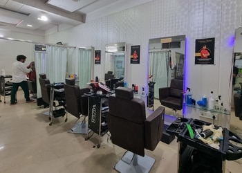 Creation-world-the-unisex-salon-Beauty-parlour-Freeganj-ujjain-Madhya-pradesh-3