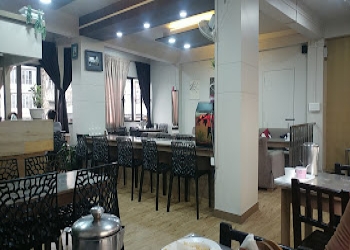 Crown-restaurant-Family-restaurants-Aizawl-Mizoram-1