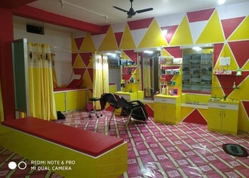 Cute-cut-beauty-bar-Beauty-parlour-Jeypore-Odisha-2