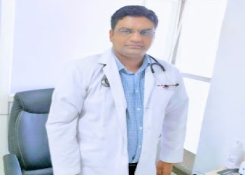 Dr-anuj-chaudhary-Diabetologist-doctors-New-delhi-Delhi-2