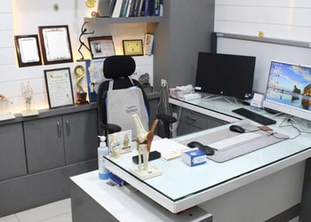 Dr-arvind-verma-jangid-Orthopedic-surgeons-Palasia-indore-Madhya-pradesh-2