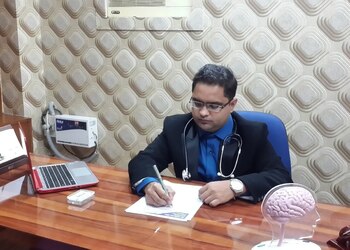 Dr-ashwin-jain-Neurologist-doctors-Freeganj-ujjain-Madhya-pradesh-2