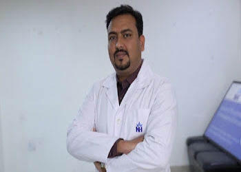 Dr-bilal-khan-Child-specialist-pediatrician-Gurugram-Haryana-1