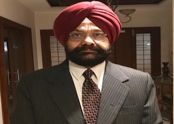 Dr-daljit-singh-child-specialist-clinic-ex-dmc-principal-Child-specialist-pediatrician-Ludhiana-Punjab-1