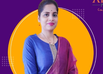 Dr-kalyani-reddy-Gynecologist-doctors-Sevoke-siliguri-West-bengal-1