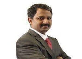 Dr-kodeeswaran-marappan-Neurosurgeons-Thirumangalam-chennai-Tamil-nadu-1