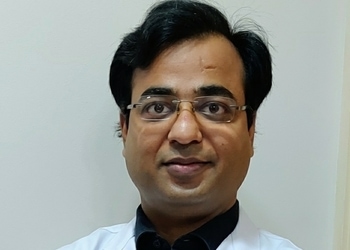 Dr-manish-kumar-gupta-Gastroenterologists-Indirapuram-ghaziabad-Uttar-pradesh-1