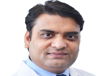 Dr-manoj-gupta-Gastroenterologists-Indirapuram-ghaziabad-Uttar-pradesh-1