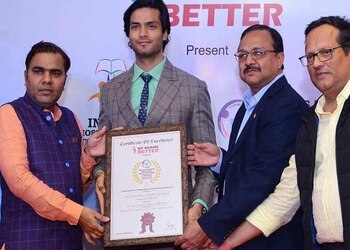 Dr-manu-bora-Orthopedic-surgeons-Sector-14-gurugram-Haryana-3