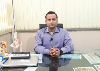 Dr-naveen-sharma-Orthopedic-surgeons-Jaipur-Rajasthan-1