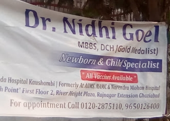 Dr-nidhi-goel-Child-specialist-pediatrician-Ghaziabad-Uttar-pradesh-2