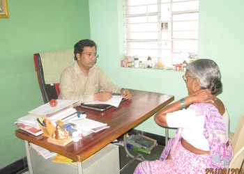 Dr-raghavendra-nadargis-ayurveda-and-panchakarma-center-Ayurvedic-clinics-Akkalkot-solapur-Maharashtra-2