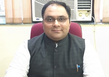 Dr-rahul-ahluwalia-Neurosurgeons-Durg-Chhattisgarh-1