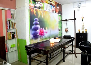 Dr-rashmis-tanuveda-multispeciality-ayurvedic-centre-Ayurvedic-clinics-Camp-amravati-Maharashtra-3