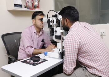 Dr-rishi-eye-institute-Eye-hospitals-Sector-12-karnal-Haryana-2