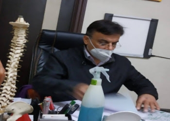 Dr-sanjay-goel-Orthopedic-surgeons-Nehru-nagar-ghaziabad-Uttar-pradesh-1
