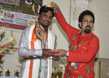 Dr-shri-sanjoy-shastri-Astrologers-Baguiati-kolkata-West-bengal-2