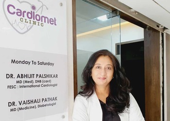 Dr-vaishali-pathak-Diabetologist-doctors-Shivaji-nagar-pune-Maharashtra-3