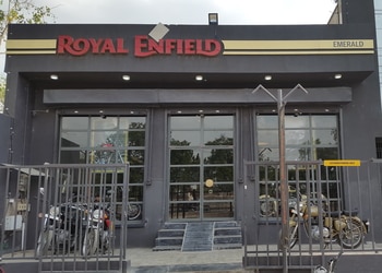 Emerald-automobiles-Motorcycle-dealers-Firozabad-Uttar-pradesh-1