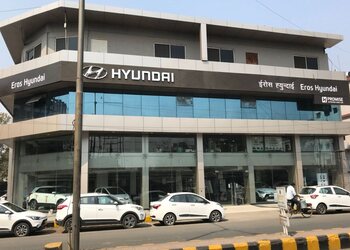 Eros-hyundai-Car-dealer-Dhantoli-nagpur-Maharashtra-1