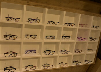 Eye-mate-optical-studio-Opticals-Gandhinagar-Gujarat-3