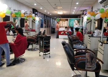 Feminaz-beauty-zone-Beauty-parlour-Cyber-city-gurugram-Haryana-3