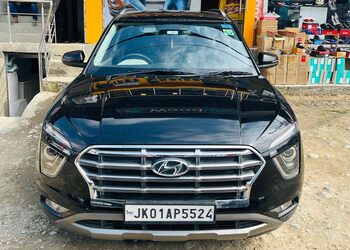 First-choice-soura-Used-car-dealers-Dalgate-srinagar-Jammu-and-kashmir-2