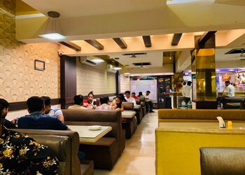 Foodlands-family-restaurant-Family-restaurants-Ulhasnagar-Maharashtra-2