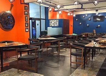 Fozzies-pizzaiolo-Italian-restaurants-Ahmedabad-Gujarat-2