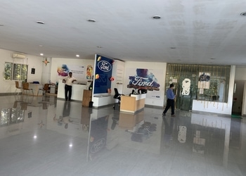 Ganges-ford-Car-dealer-Berhampore-West-bengal-3