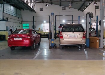 Globe-toyota-Car-dealer-Civil-lines-ludhiana-Punjab-3